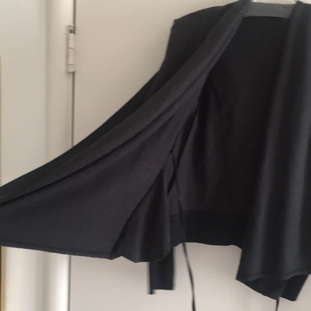 Workout jacket - Picture 2 of 3